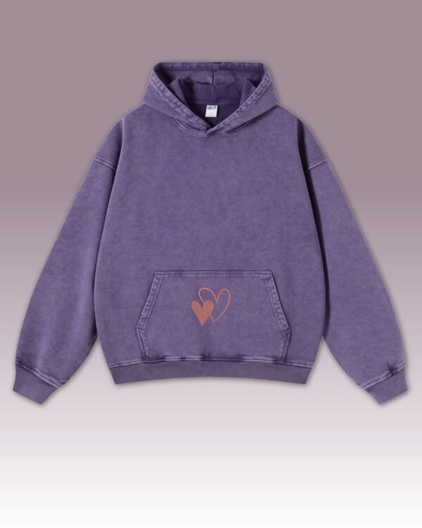 Bluza oversize z kapturem <br>Haft z motywem Serc <br>Efekt sprania